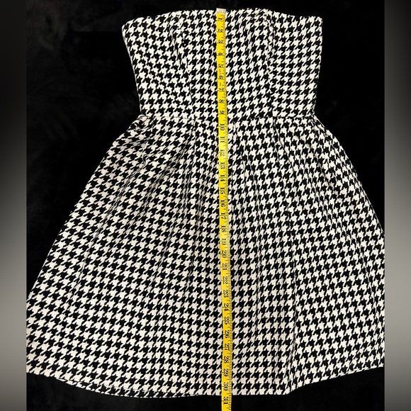 EUC Delia*s Houndstooth Strapless Dress - 9/10 - Picture 12 of 14